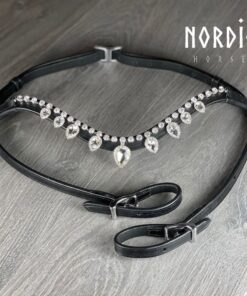 Alternative view of Nordic Horse Huvudlag Crown Vit